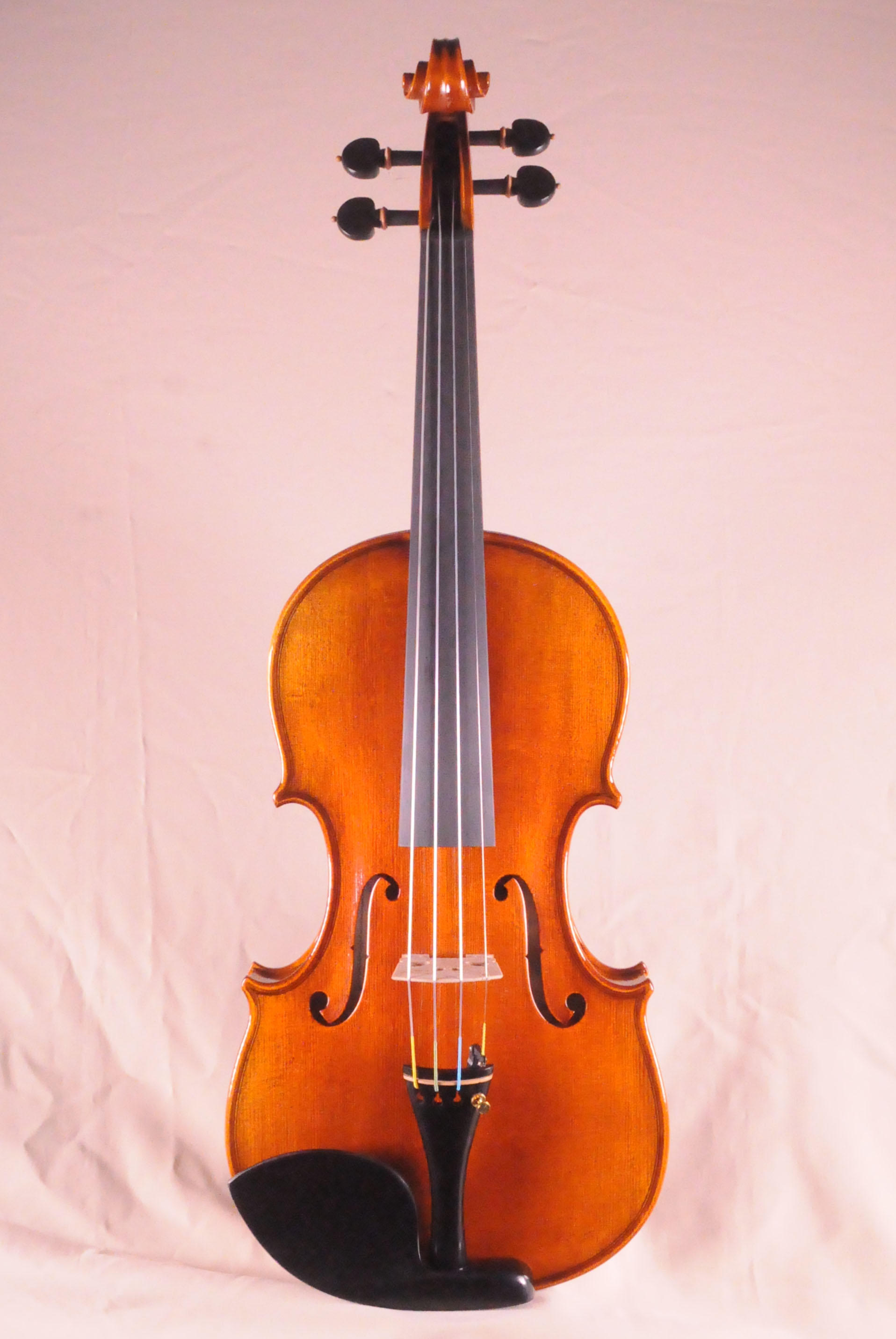 【人気SALE低価】K.shimora K.シモーラ バイオリン No.122 H 4/4 フルサイズ 1995年 ドイツ製 シリアル 06928 ハードケース 弓 弦 弦器 オーケストラ G212 バイオリン